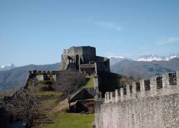 Fortezza Verrucole Archeopark, Italy